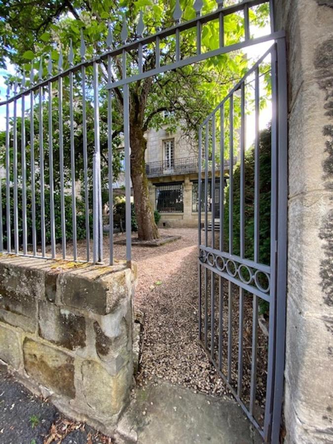 Boulevard Jules Ferry Бриве-ла-Гаилларде Экстерьер фото